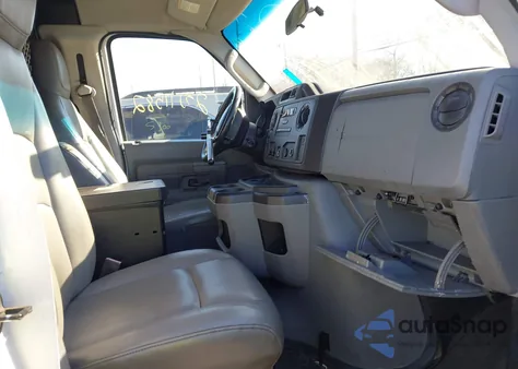 2009 Ford E-250 Commercial/Recreational from USA, damaged, VIN 1FTNS24W79DA25428